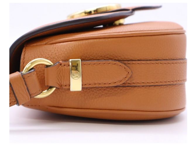 Bolsa de Ombro Pont Neuf Soft MM em Couro de Bezerro Louis Vuitton Marrom Cru Caramelo - vista 6