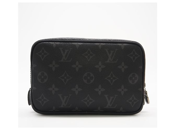 Poche PM True Toilette Eclipse Louis Vuitton Marrom Preto - vista 3