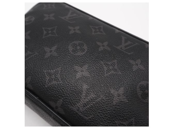 Poche PM True Toilette Eclipse Louis Vuitton Marrom Preto - vista 4