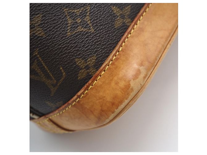 Bolsa de mão Alma PM Monograma Louis Vuitton Marrom - vista 9