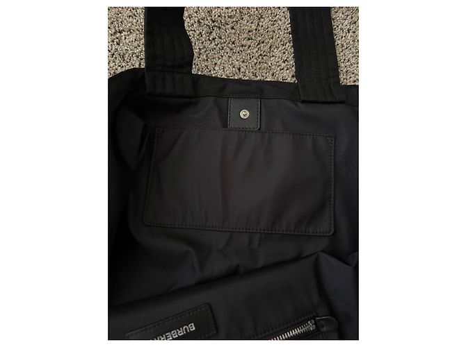 Burberry Borsa tote extra large in econyl Nero - vista 9