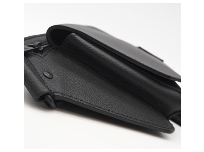 Borsa a vita Louis Vuitton LV Aerogramme Take-Off M57081 Nero - vista 7