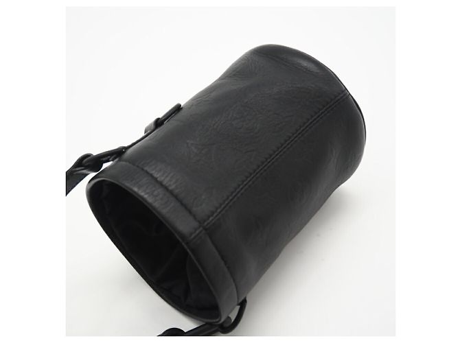 Borsa a Spalla Nano Shadow Chalk Louis Vuitton Nero - vista 4