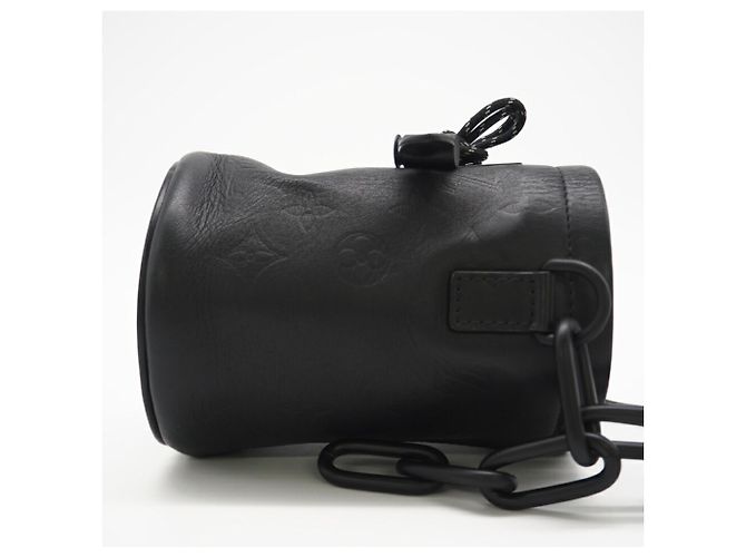 Borsa a Spalla Nano Shadow Chalk Louis Vuitton Nero - vista 6