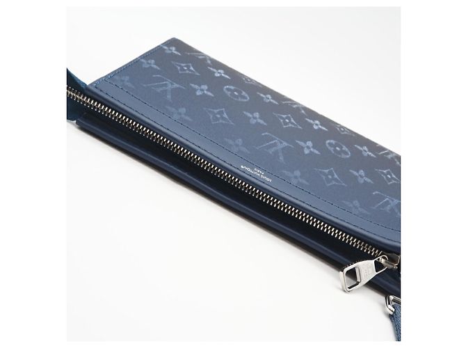 Borsa a Spalla Gaston Monogram Gradient Louis Vuitton Blu Blu navy - vista 8