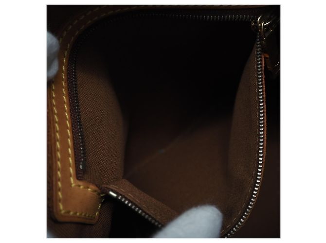 Borsa a mano Cabas Piano Monogram Louis Vuitton Marrone - vista 12