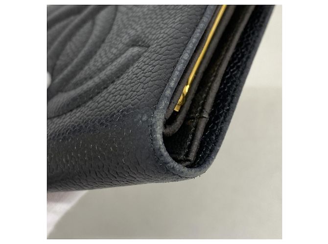 Timeless Billetera bi-fold de piel de ternera granulada negra Chanel Negro - vista 6