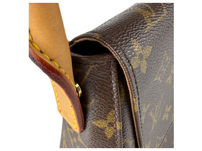 Borsa a Spalla Mini Looping Monogramma Louis Vuitton Marrone - vista 6