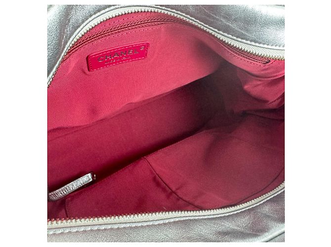 Schultertasche Gabrielle von Chanel Silber - Ansicht 5
