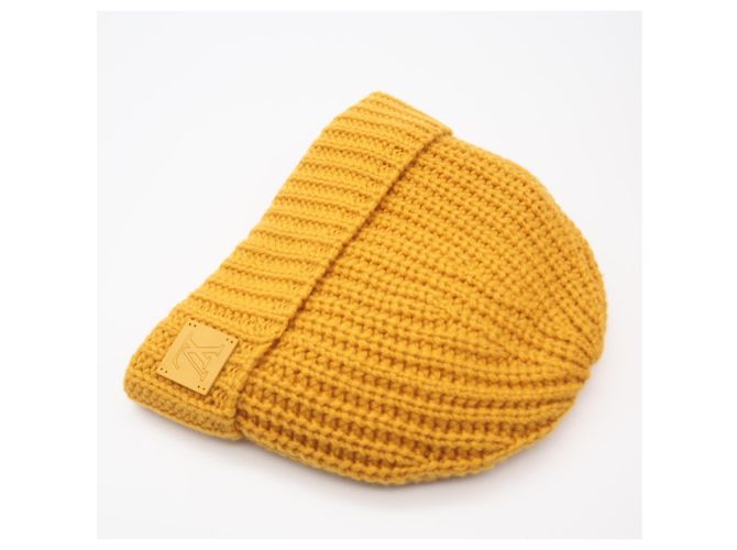 Cappello in cashmere giallo Louis Vuitton - vista 3
