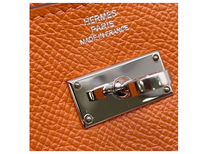 Cartera Larga Kelly de Hermès en Cuero Epsom Naranja - vista 13
