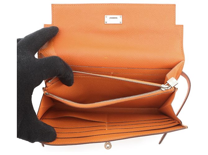 Cartera Larga Kelly de Hermès en Cuero Epsom Naranja - vista 5