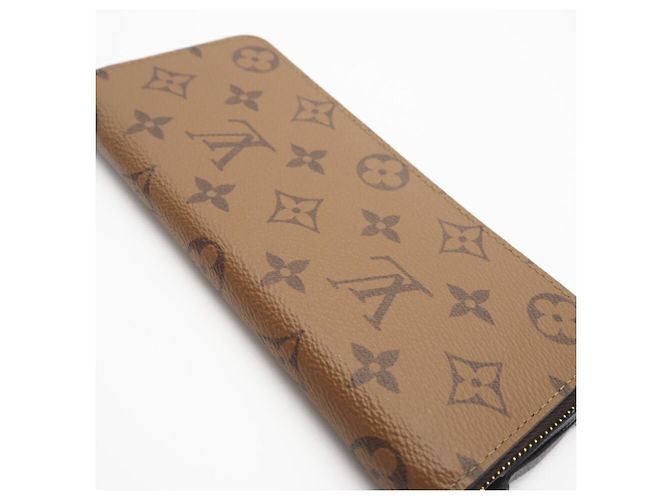 Cartera Larga Clemence Reversible Louis Vuitton en Beige - vista 3