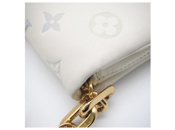 Belt Bag Coussin Monogram Louis Vuitton Multicolore - vista 10