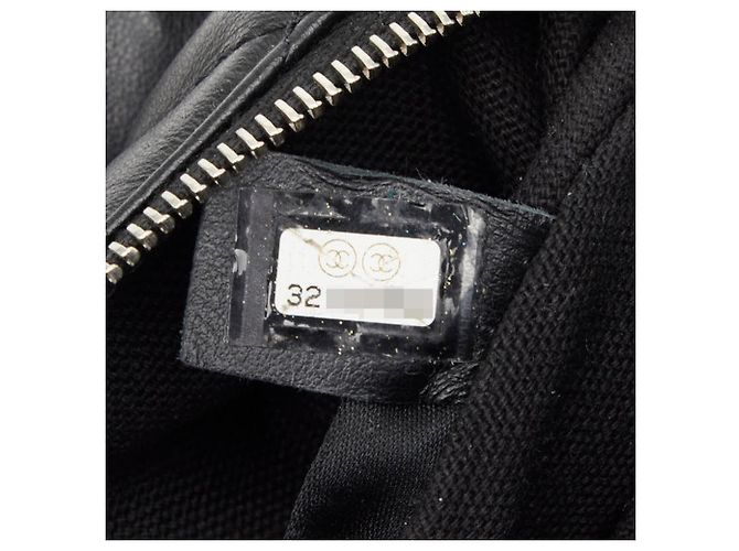 Borsa a tracolla in pelle di agnello nera Chanel Nero - vista 8