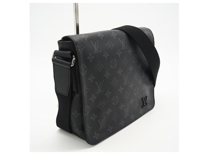 Borsa a Spalla Louis Vuitton Eclipse District PM M45272 Marrone - vista 2