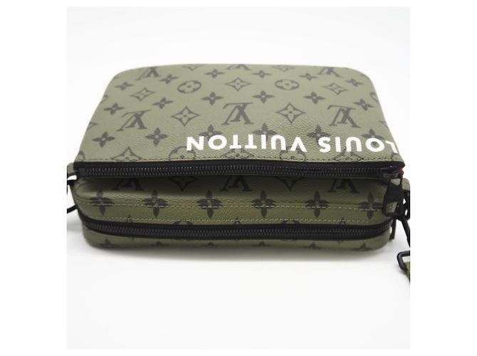 Borsa Messenger Trio Monogramma LOUIS VUITTON Rosso Cachi - vista 10