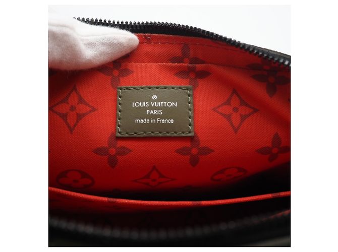 Borsa Messenger Trio Monogramma LOUIS VUITTON Rosso Cachi - vista 15
