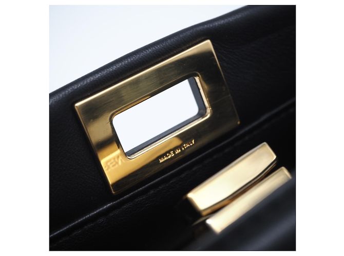 FENDI Leder Mini Peekaboo Gold Edition Handtasche Schwarz - Ansicht 9