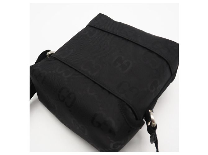 Borsa a Spalla Gucci GG in Nylon Off-the-Grit Nero - vista 4