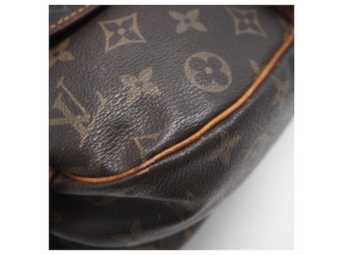 Borsa a Spalla Saumur 30 Monogramma Louis Vuitton Marrone - vista 13