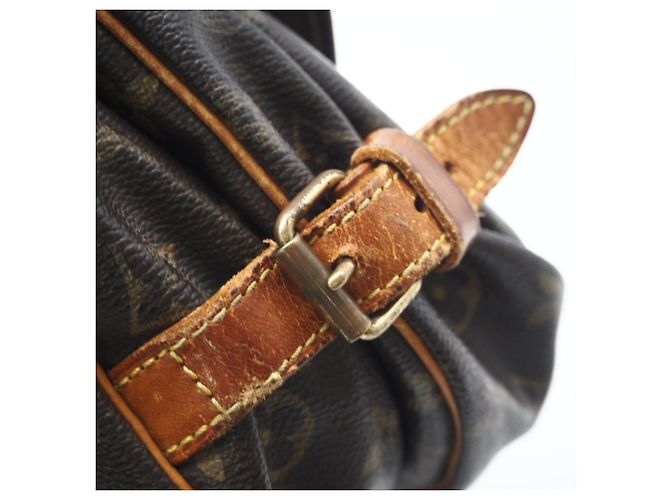 Borsa a Spalla Saumur 30 Monogramma Louis Vuitton Marrone - vista 14