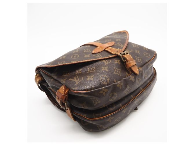 Borsa a Spalla Saumur 30 Monogramma Louis Vuitton Marrone - vista 5
