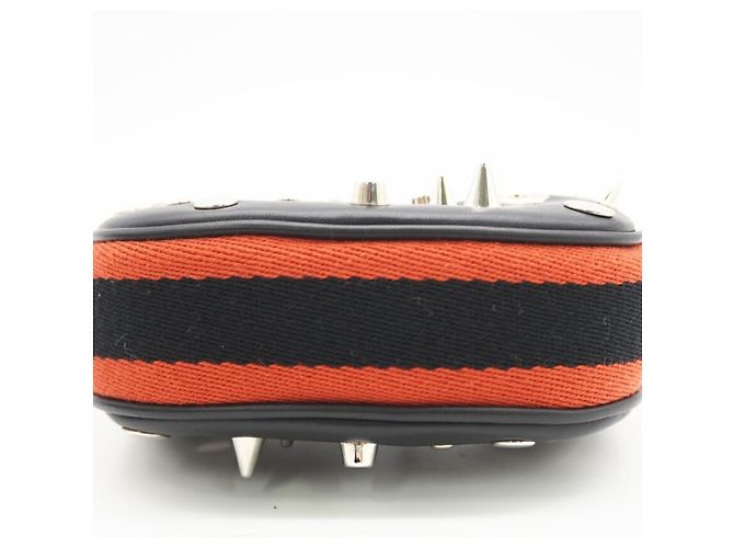 Borsa a spalla mini 2 in 1 in pelle con borchie Gucci Nero - vista 6