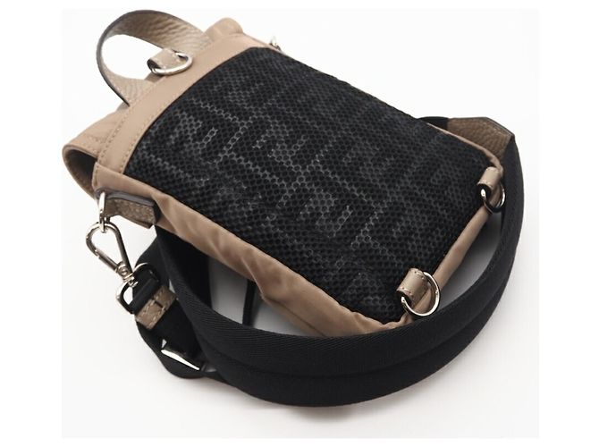 Borsa a Spalla in Nylon Fendi Zucca Fendines Beige - vista 4