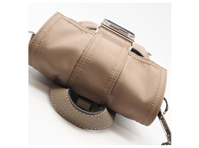 Borsa a Spalla in Nylon Fendi Zucca Fendines Beige - vista 8