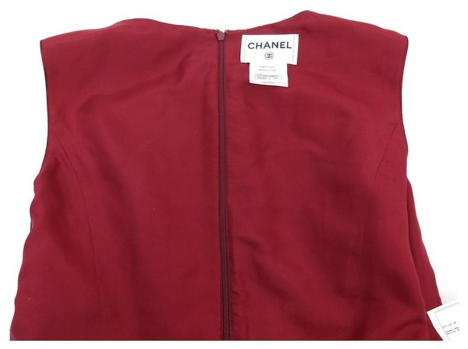 VESTIDO SIN MANGAS CHANEL BOTÓN GRIPOIX P37348 M 40 SEDA ROJA 5900E - vista 4