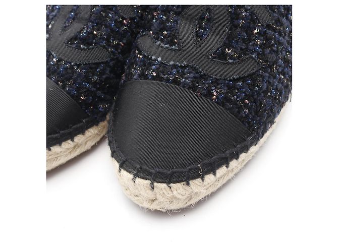 Timeless Stoff-Slipper mit Coco-Logo von Chanel Blau - Ansicht 8