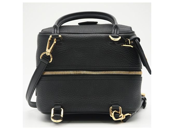 Borsa quadrata Taurillon Louis Vuitton M55334 Nero - vista 5