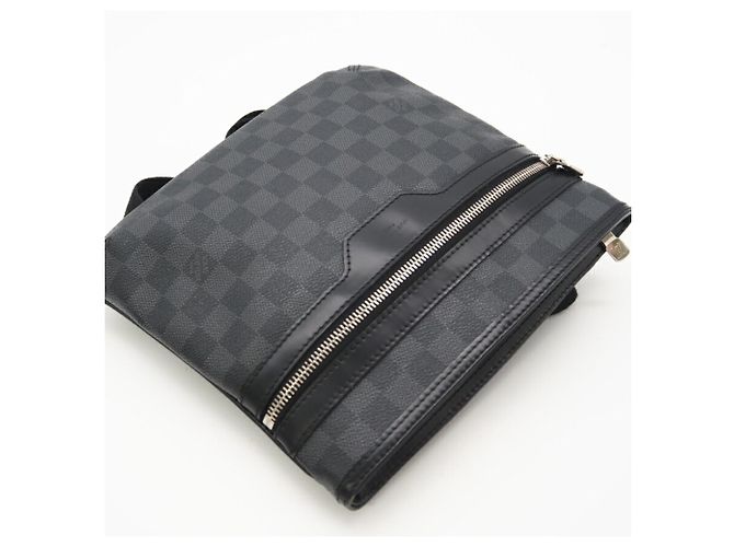 Borsa a Spalla Louis Vuitton Graphite Thomas N58028 Marrone Nero - vista 3