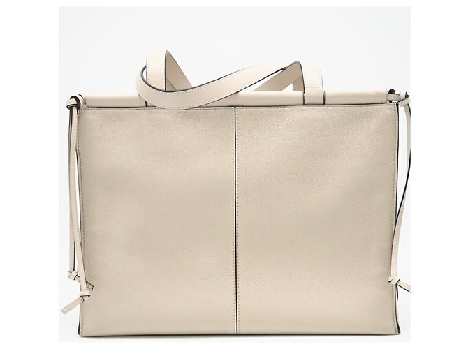 Loewe Medium Cushion Tote Bag aus beigem Leder - Ansicht 4