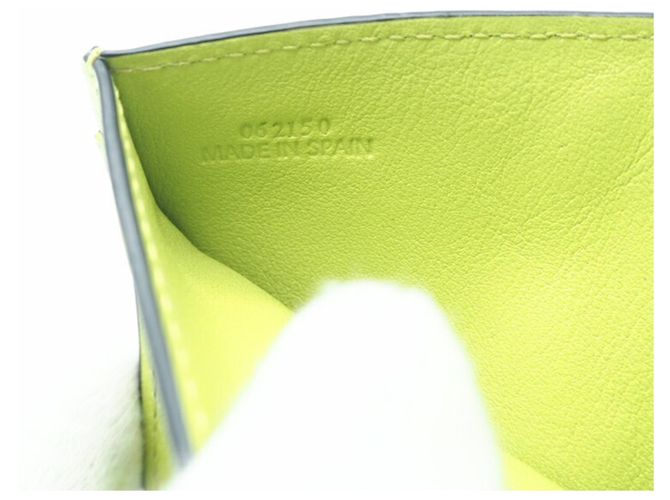Billetera Compacta de Cuero Anagram Loewe Verde - vista 14