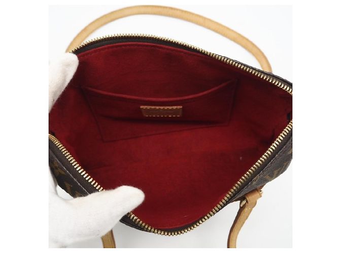 Borsa a Spalla Mini Coussin Monogram Louis Vuitton Marrone - vista 8