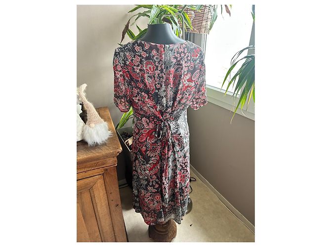Autre Marque Robe longue à imprimé floral Noir Blanc Rouge Gris - vue 3