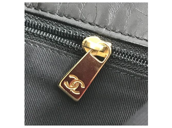 Borsa a tracolla in pelle nera Chanel Nero - vista 16