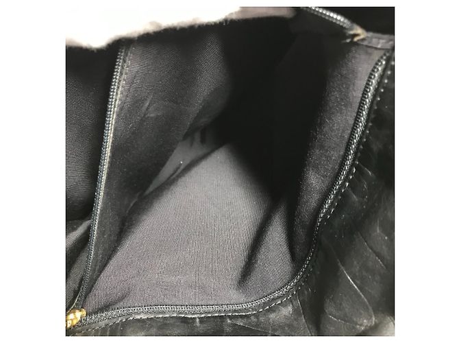Borsa a tracolla in pelle nera Chanel Nero - vista 17