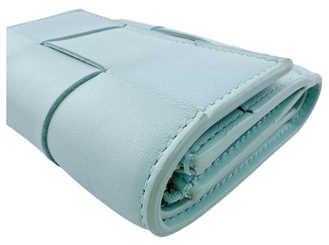Billetera Compacta Cassette Bottega Veneta en Azul - vista 4
