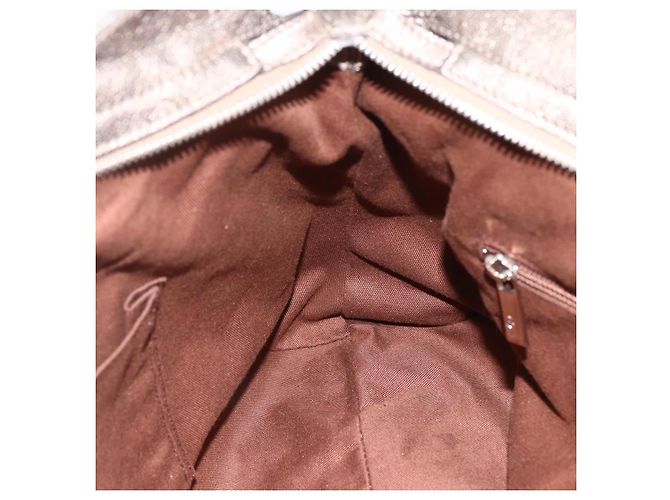 Borsa a mano Gancini in pelle bianca e argento di Salvatore Ferragamo Auth LNZ426 Bianco - vista 19