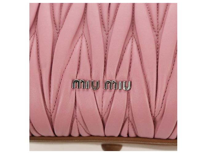 Borsa Miu Miu Matelassé in pelle 2 in 1 rosa argento Auth 172533M - vista 16