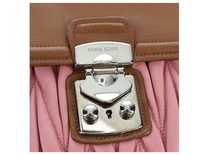 Borsa Miu Miu Matelassé in pelle 2 in 1 rosa argento Auth 172533M - vista 18