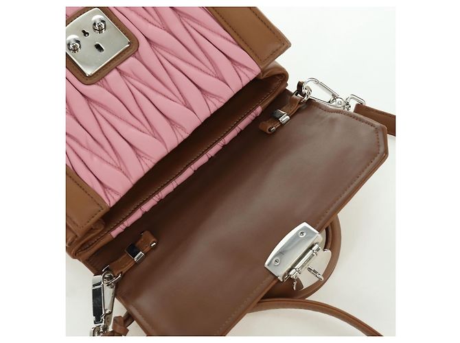 Borsa Miu Miu Matelassé in pelle 2 in 1 rosa argento Auth 172533M - vista 19