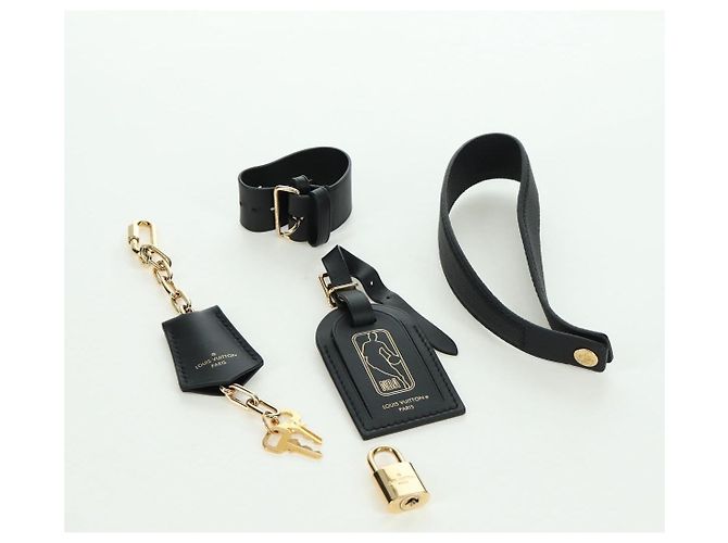 LOUIS VUITTON LV X NBA Keepall Bandouliere 55 Borsa Nera M58516 LV Auth 166944SM Nero Monogramma - vista 12