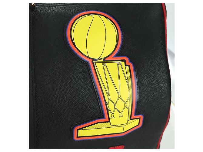 LOUIS VUITTON LV X NBA Keepall Bandouliere 55 Borsa Nera M58516 LV Auth 166944SM Nero Monogramma - vista 23