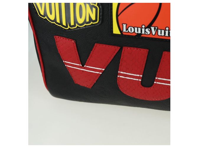 LOUIS VUITTON LV X NBA Keepall Bandouliere 55 Borsa Nera M58516 LV Auth 166944SM Nero Monogramma - vista 26