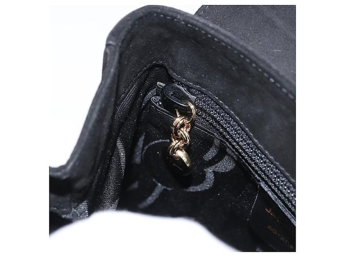 Borsa a mano Gancini in suede Salvatore Ferragamo 2 in 1 Nero Oro Auth 173432 - vista 25