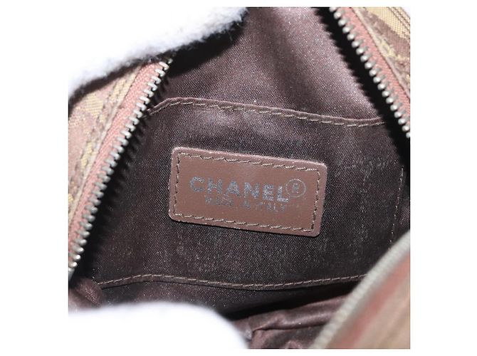 Poche de Viagem CHANEL Nova Linha Nylon Bege CC Auth mr2071 - vista 14